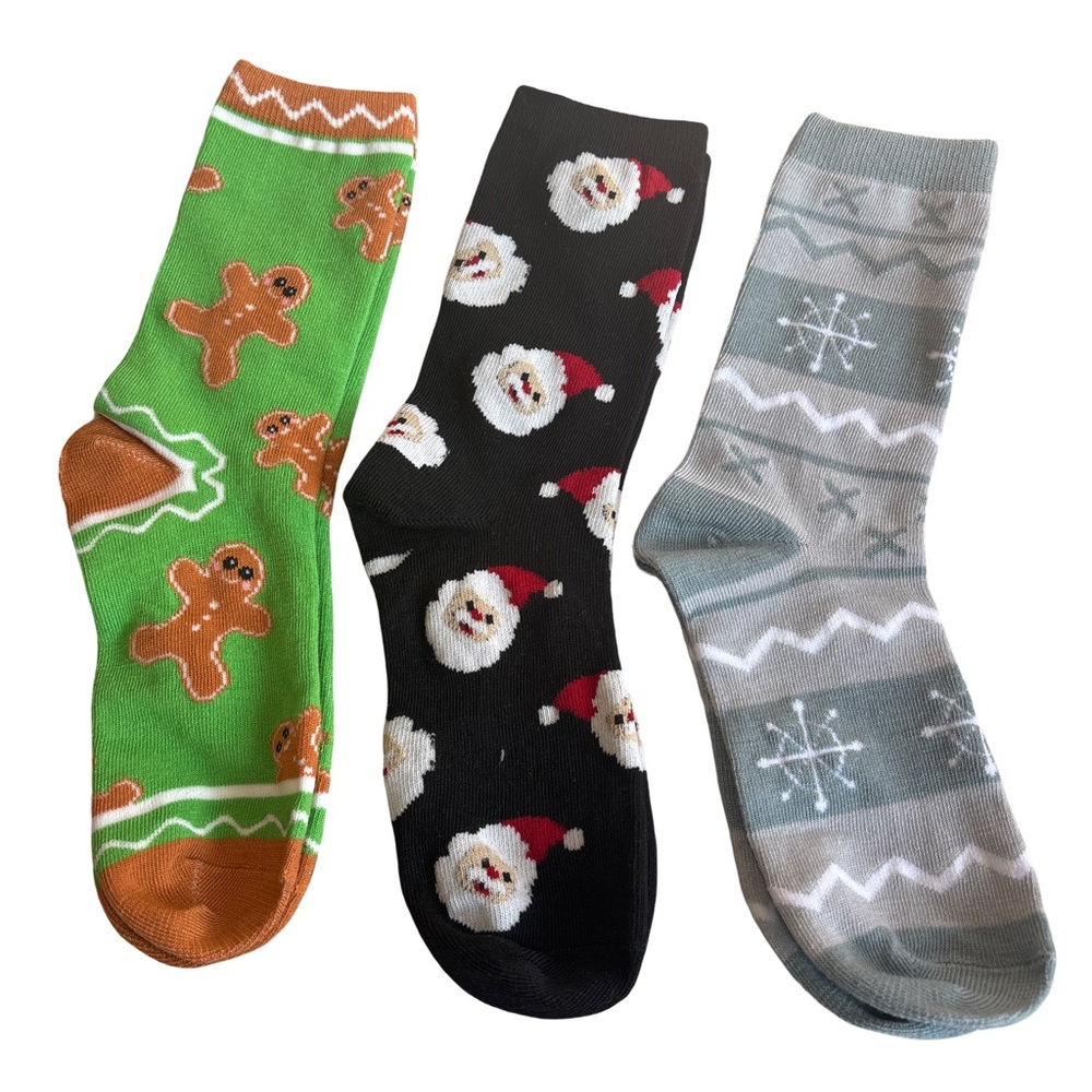 (3 for $12 item) Sock’s 3 pairs Woman’s Set - Green, Black, Gray